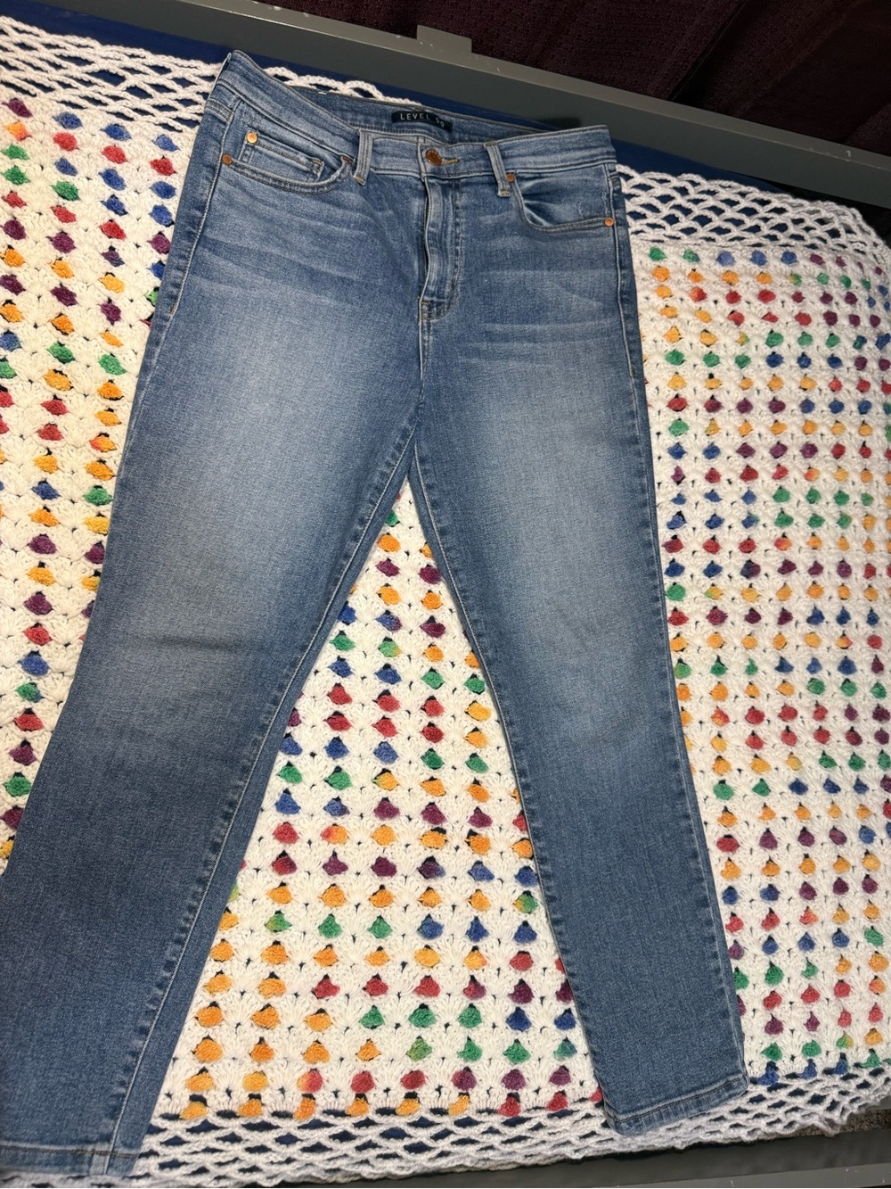 Level 99 Women's Medium Wash Skinny Jeans